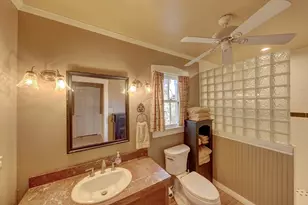 507 W Travis St, Fredericksburg, TX 78624 - Photo 13