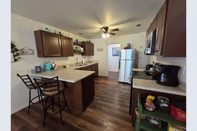 1006 E Highway St, Fredericksburg, TX 78624 - Photo 15