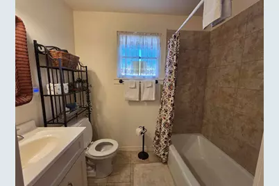 1006 E Highway St, Fredericksburg, TX 78624 - Photo 11