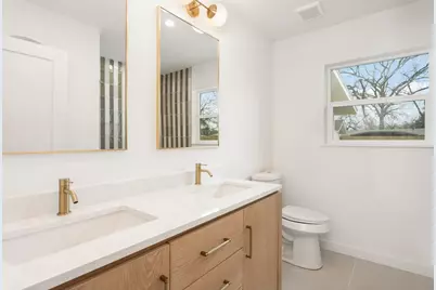 803 Sunset St, Fredericksburg, TX 78624 - Photo 19