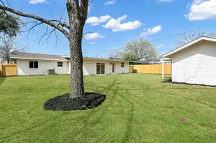 803 Sunset St, Fredericksburg, TX 78624 - Photo 27