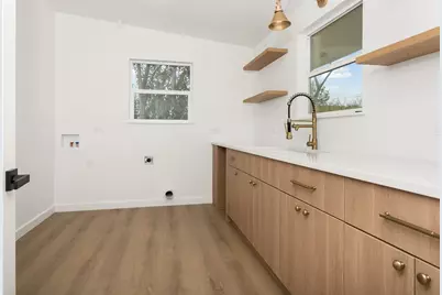 803 Sunset St, Fredericksburg, TX 78624 - Photo 25