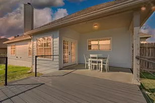 717 Northern Red Oak, Fredericksburg, TX 78624 - Photo 5