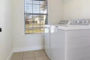 717 Northern Red Oak, Fredericksburg, TX 78624 - Photo 15