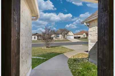 717 Northern Red Oak, Fredericksburg, TX 78624 - Photo 17