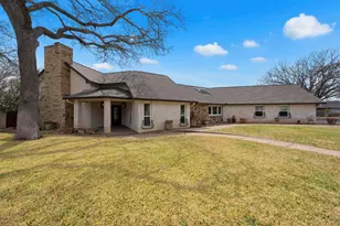 403 Candlelight Cir, Fredericksburg, TX 78624 - Photo 1