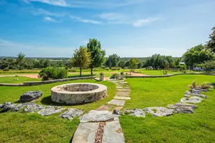 1400 Arbor Ridge Rd, Fredericksburg, TX 78624 - Photo 25