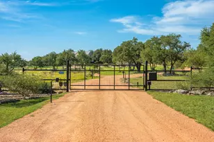 1400 Arbor Ridge Rd, Fredericksburg, TX 78624 - Photo 37