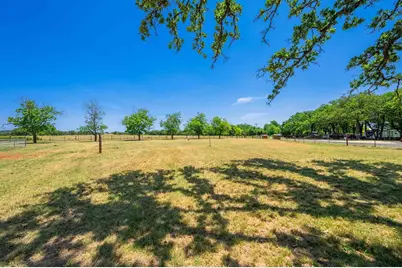 221 Pyka Rd, Fredericksburg, TX 78624 - Photo 23