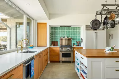 1808 Axis Circle, Fredericksburg, TX 78624 - Photo 11