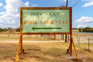 126 Shaun Ln, Fredericksburg, TX 78624 - Photo 3