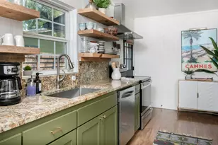 912 Apple St, Fredericksburg, TX 78624 - Photo 19