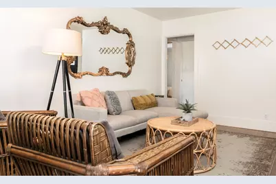 912 Apple St, Fredericksburg, TX 78624 - Photo 7