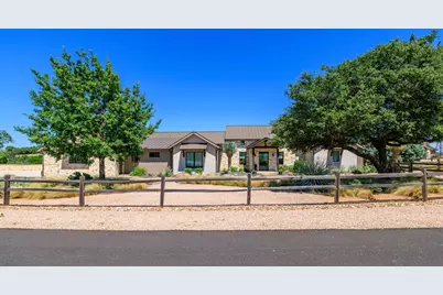 220 N Spies Ridge Dr., Fredericksburg, TX 78624 - Photo 3