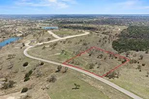 740 Hagee Dr, Fredericksburg, TX 78624 - Photo 1