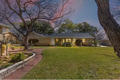211 W Driftwood Dr, Fredericksburg, TX 78624 - Photo 41