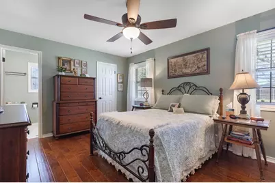 211 W Driftwood Dr, Fredericksburg, TX 78624 - Photo 13