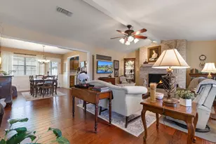 211 W Driftwood Dr, Fredericksburg, TX 78624 - Photo 13