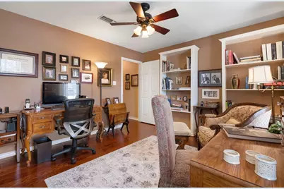 211 W Driftwood Dr, Fredericksburg, TX 78624 - Photo 19