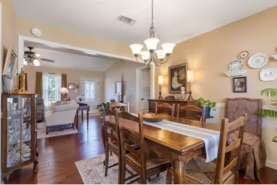 211 W Driftwood Dr, Fredericksburg, TX 78624 - Photo 11