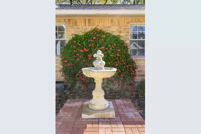 211 W Driftwood Dr, Fredericksburg, TX 78624 - Photo 27