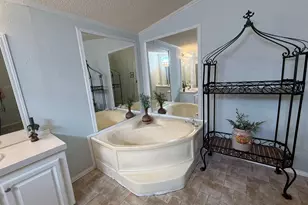 450 Hancock Rd, Canyon Lake, TX 78133 - Photo 17