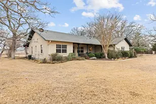 237 Emerald Loop, Fredericksburg, TX 78624 - Photo 5