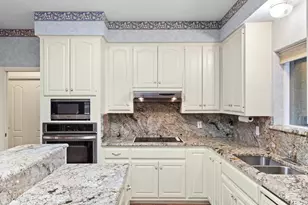 237 Emerald Loop, Fredericksburg, TX 78624 - Photo 15