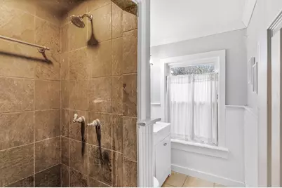 509 W Centre St, Fredericksburg, TX 78624 - Photo 17