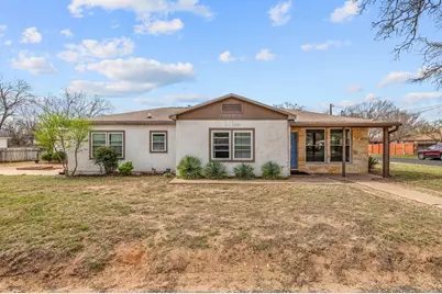 509 W Centre St, Fredericksburg, TX 78624 - Photo 21