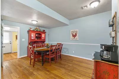 209 S Elk St, Fredericksburg, TX 78624 - Photo 15