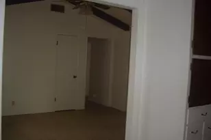 815 Sunset St, Fredericksburg, TX 78624 - Photo 5