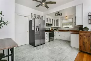 103 E Hackberry St, Fredericksburg, TX 78624 - Photo 5