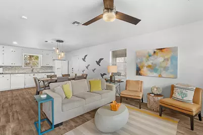 406 E College St, Fredericksburg, TX 78624 - Photo 5