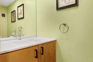 1012 Guadalupe St, Kerrville, TX 78028 - Photo 11