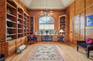 2121 Landmark Ln, Kerrville, TX 78028 - Photo 13