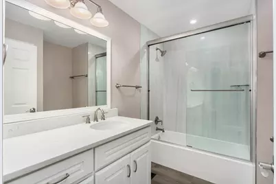 1014 Avenue B, Fredericksburg, TX 78624 - Photo 15