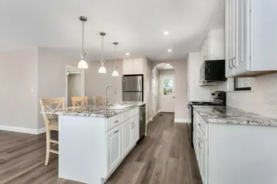 1014 Avenue B, Fredericksburg, TX 78624 - Photo 7