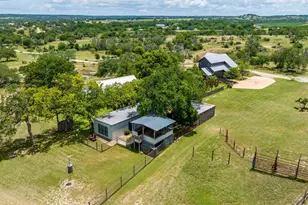 1556 Pfiester Rd, Fredericksburg, TX 78624 - Photo 49