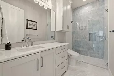 1051 N Cattlemans Crossing Dr, Kerrville, TX 78028 - Photo 23