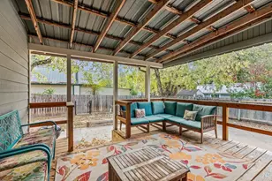 207 S Cherry St, Fredericksburg, TX 78624 - Photo 33