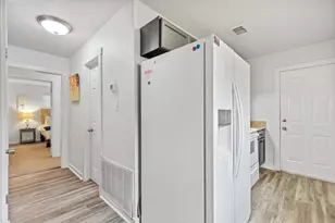 207 S Cherry St, Fredericksburg, TX 78624 - Photo 21