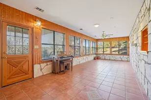 230 S Cade Loop, Ingram, TX 78025 - Photo 25