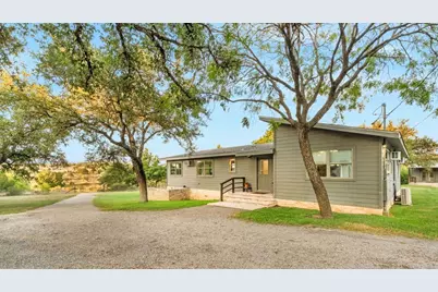 746 Trail Rock Dr, Johnson City, TX 78636 - Photo 39