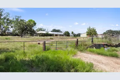 131 Elberta St, Stonewall, TX 78671 - Photo 23