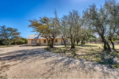 1129 Lonesome Loop, Johnson City, TX 78636 - Photo 33