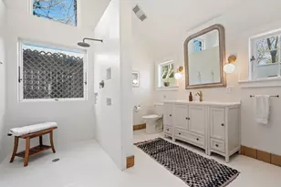 308 Cottonwood St, Fredericksburg, TX 78624 - Photo 25