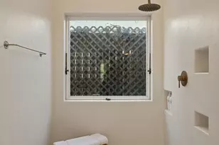 308 Cottonwood St, Fredericksburg, TX 78624 - Photo 27