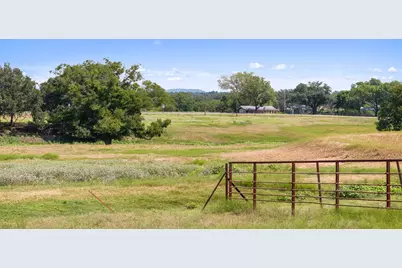 131 Elberta St, Stonewall, TX 78671 - Photo 21