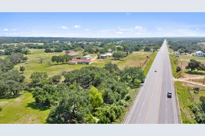 131 Elberta St, Stonewall, TX 78671 - Photo 3